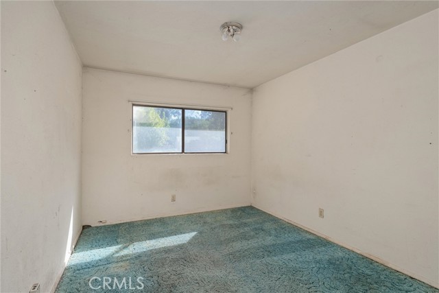 2064 Kennedy Ave, Chico CA: https://media.crmls.org/medias/cfaced47-951b-4439-a087-2da4031d0e5c.jpg