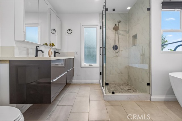 Detail Gallery Image 23 of 38 For 182 Palatine Dr, Alhambra,  CA 91801 - 4 Beds | 3 Baths