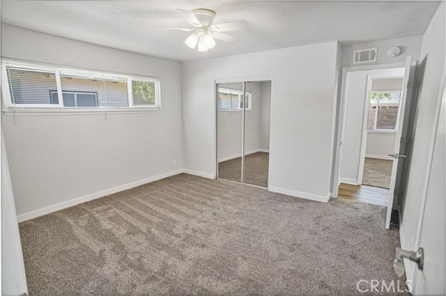 Detail Gallery Image 5 of 16 For 1109 W Avenue J8, Lancaster,  CA 93534 - 3 Beds | 2 Baths