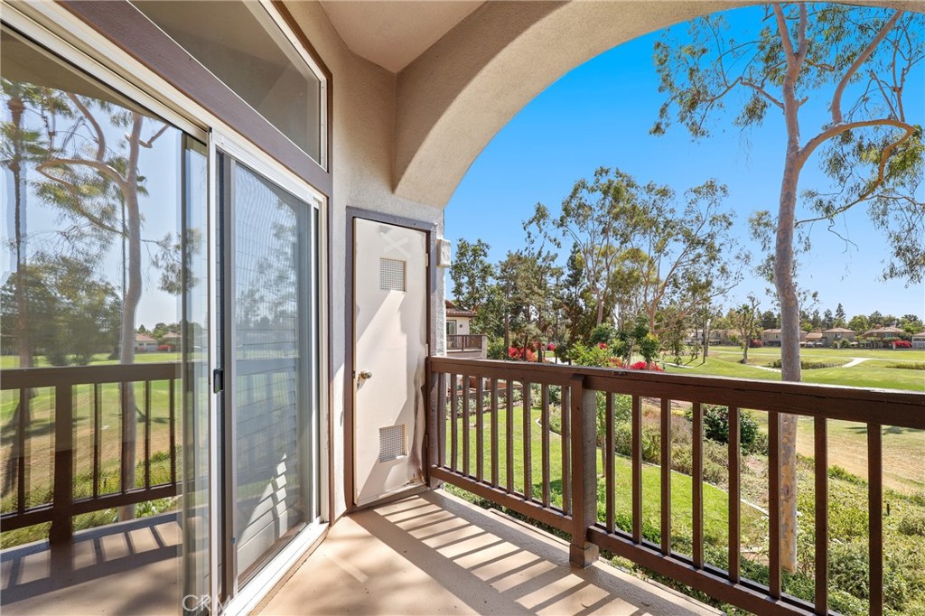 Cfade6eb 8d4d 4c5f 81b5 592b879f43f0