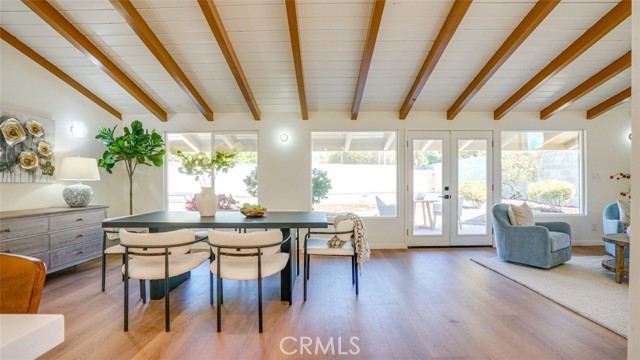 16347 Tupper Street, North Hills CA: https://media.crmls.org/medias/cfae1fa9-5f85-4a94-911f-50ce31beba3c.jpg