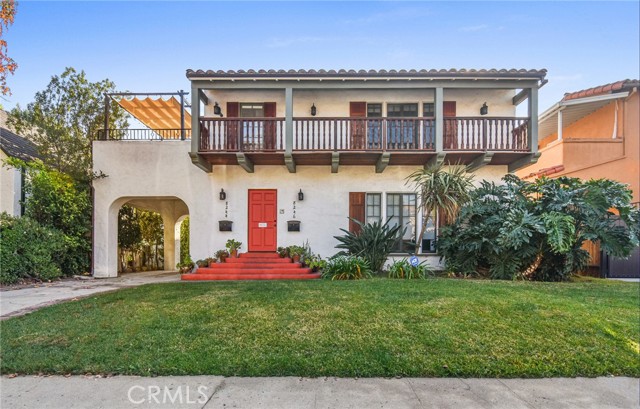 Detail Gallery Image 5 of 41 For 8246 4th St, Los Angeles,  CA 90048 - 2 Beds | 2 Baths