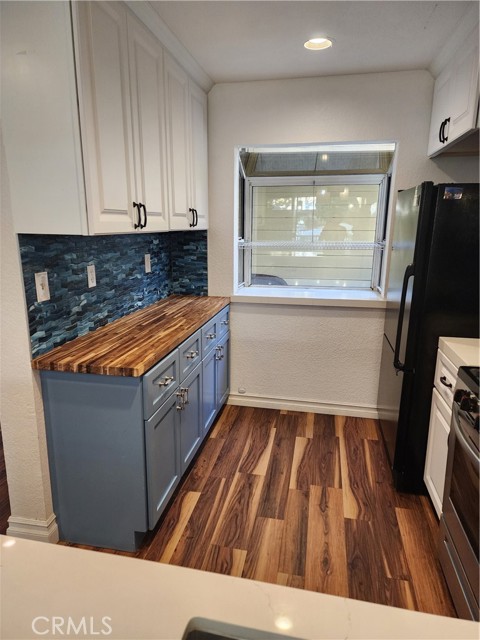 Detail Gallery Image 10 of 38 For 3660 S Bear #C #28,  Santa Ana,  CA 92704 - 2 Beds | 2 Baths