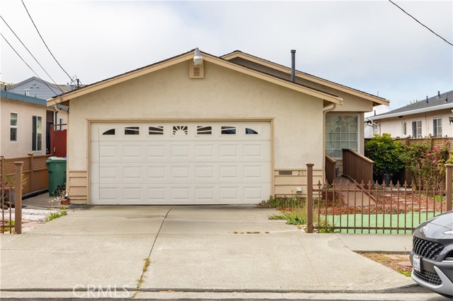 Detail Gallery Image 1 of 22 For 2618 Virginia Ave, Richmond,  CA 94804 - 4 Beds | 2 Baths