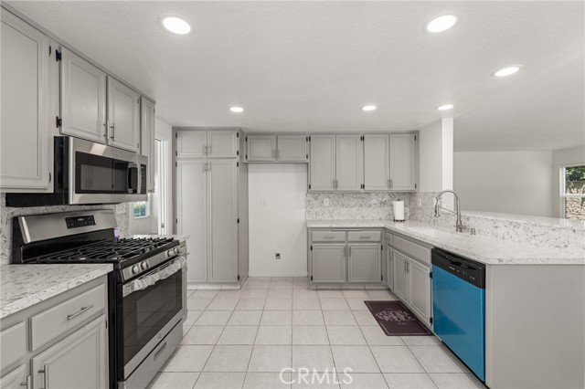 Detail Gallery Image 17 of 38 For 10088 Sand, Moreno Valley,  CA 92557 - 4 Beds | 2 Baths