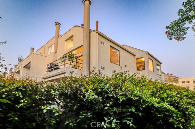 5744 E Creekside Unit: 21