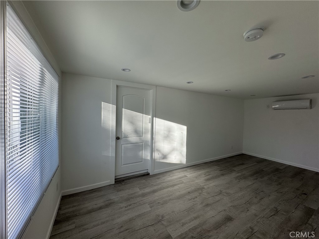 MLS #SR25235894 image #6