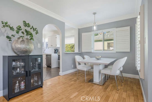 Detail Gallery Image 6 of 26 For 6551 De Celis, Lake Balboa,  CA 91406 - 3 Beds | 2 Baths