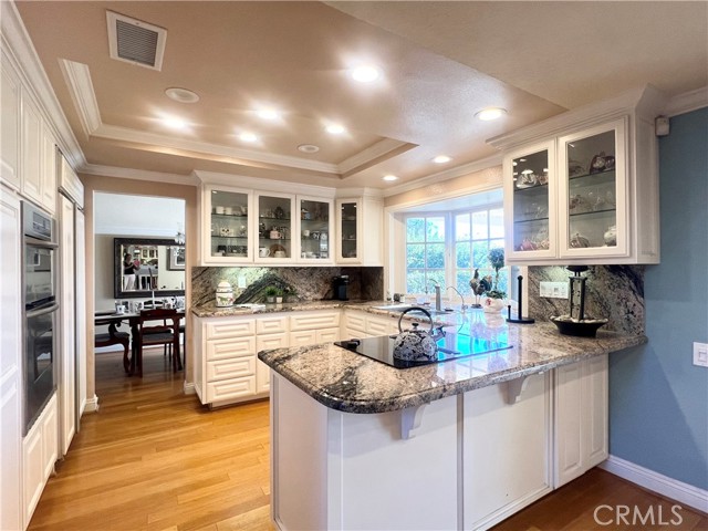 27382 Via Cortez, Mission Viejo CA: https://media.crmls.org/medias/cfb69506-2218-4601-b03f-3a090a33912c.jpg