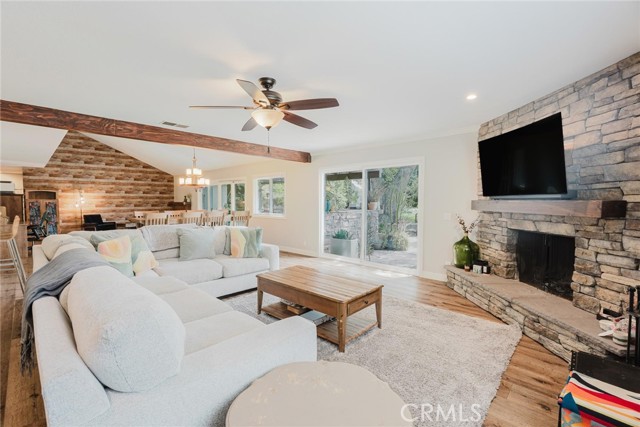 Detail Gallery Image 18 of 42 For 21356 Placerita Canyon Rd, Newhall,  CA 91321 - 5 Beds | 3 Baths
