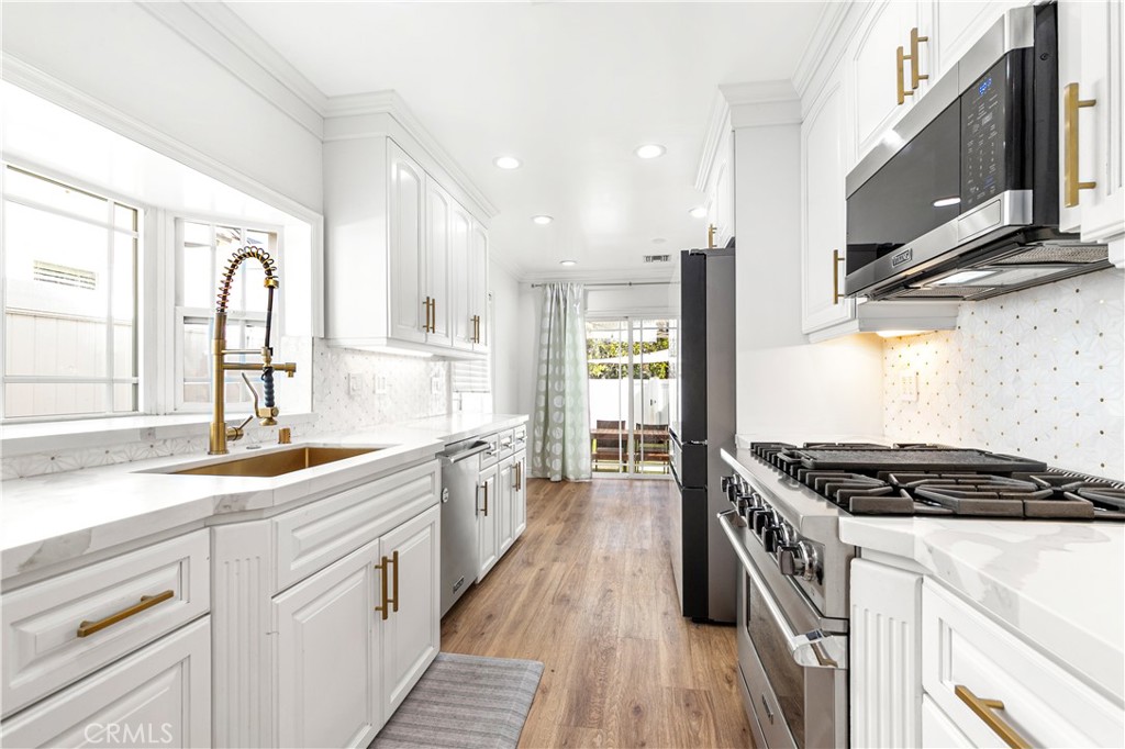 MLS #SR25253979 image #2