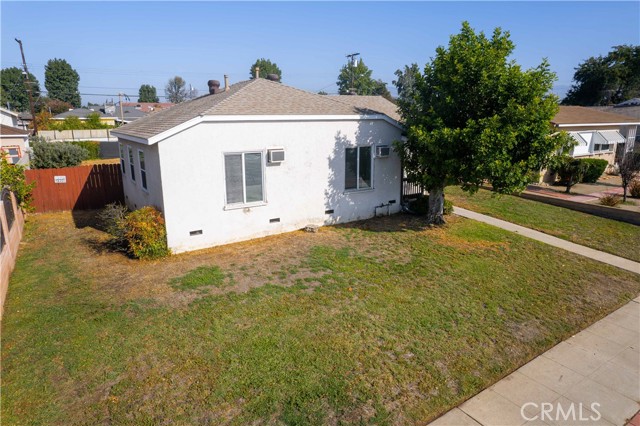 13623 Branford Street photo 3
