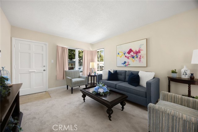 Detail Gallery Image 5 of 17 For 13418 Harvest Ave, Norwalk,  CA 90650 - 3 Beds | 1 Baths