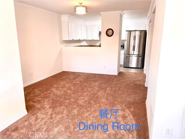 Detail Gallery Image 4 of 11 For 9020 Newport Ave, Fontana,  CA 92335 - 2 Beds | 2 Baths