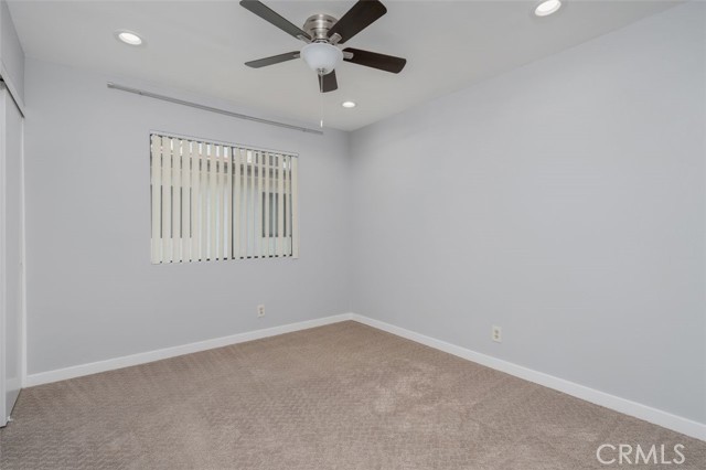 106 S Sierra Madre Boulevard, Pasadena CA: https://media.crmls.org/medias/cfbce0d4-af69-4454-adca-8fbb98732924.jpg