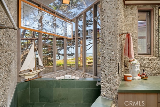 Detail Gallery Image 20 of 65 For 2431 Sherwood Drive, Cambria,  CA 93428 - 3 Beds | 4 Baths