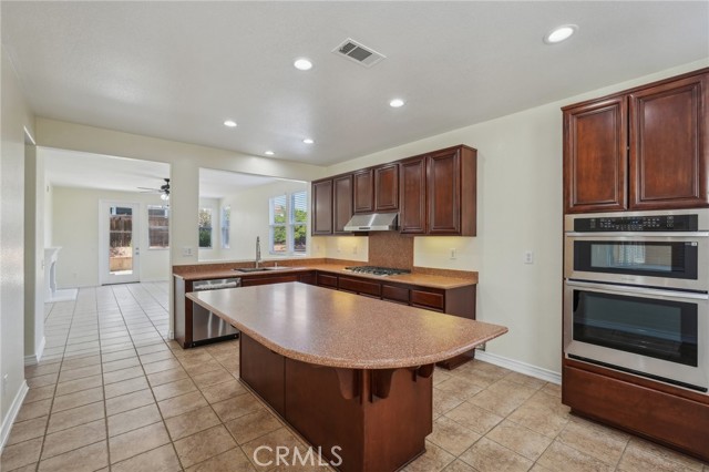 Detail Gallery Image 15 of 42 For 29674 Troon Ct, Murrieta,  CA 92563 - 4 Beds | 3/1 Baths