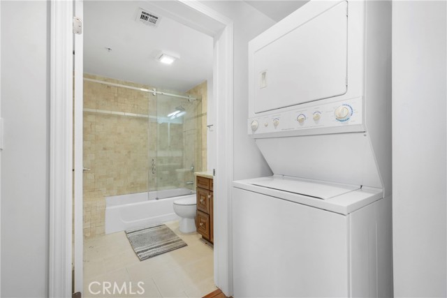 Detail Gallery Image 26 of 26 For 4724 Kester Ave #406,  Sherman Oaks,  CA 91403 - 2 Beds | 2 Baths