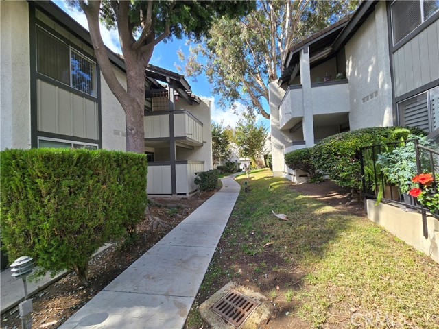 Detail Gallery Image 8 of 15 For 1344 E Hillcrest Dr #34,  Thousand Oaks,  CA 91362 - 1 Beds | 1 Baths