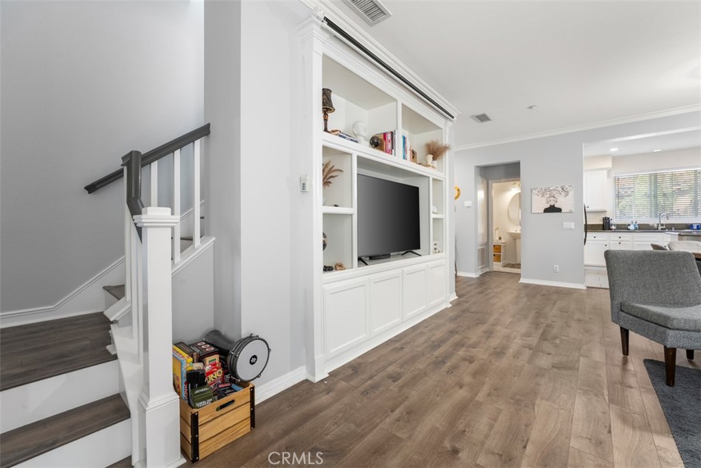 MLS #OC25135462 image #18