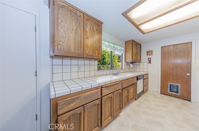 Detail Gallery Image 12 of 35 For 31045 Revis Rd, Coarsegold,  CA 93614 - 3 Beds | 2/1 Baths