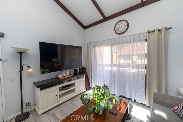 Detail Gallery Image 4 of 59 For 18756 Mandan #1514,  Canyon Country,  CA 91351 - 2 Beds | 2 Baths