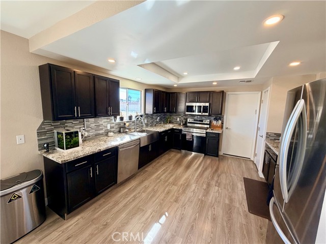 Detail Gallery Image 9 of 38 For 58271 Caliente St, Yucca Valley,  CA 92284 - 3 Beds | 2 Baths