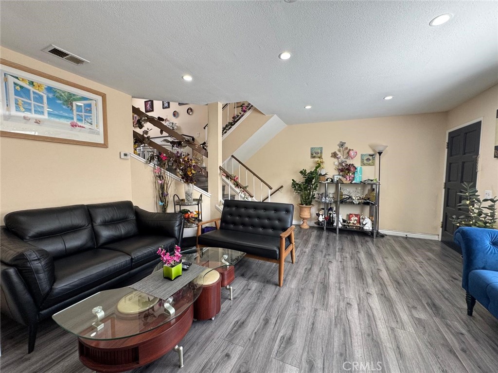 Cfc48ec9 5244 4c2f 9486 14a6d1524835