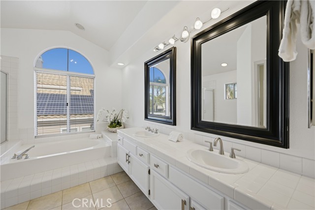 Detail Gallery Image 17 of 38 For 41685 Elk Run, Murrieta,  CA 92562 - 4 Beds | 2/1 Baths