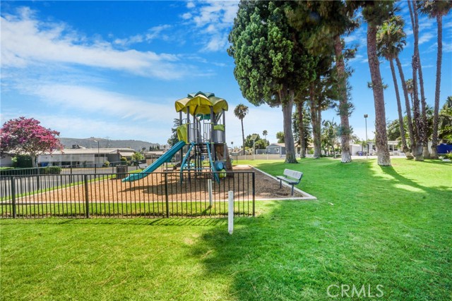 Detail Gallery Image 7 of 20 For 12700 Elliott #288,  El Monte,  CA 91732 - 3 Beds | 2 Baths