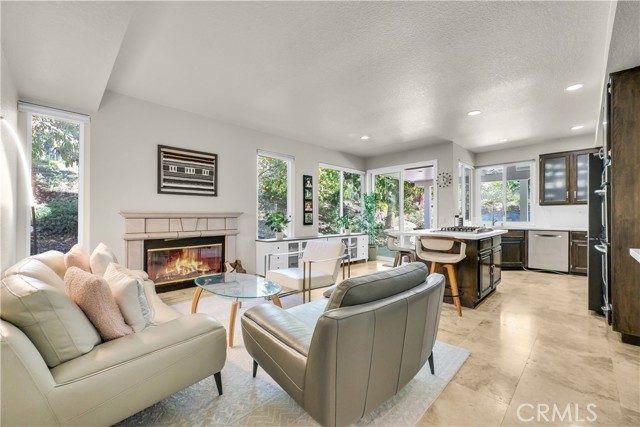 Detail Gallery Image 18 of 43 For 5560 via Cantada, Yorba Linda,  CA 92887 - 4 Beds | 3 Baths