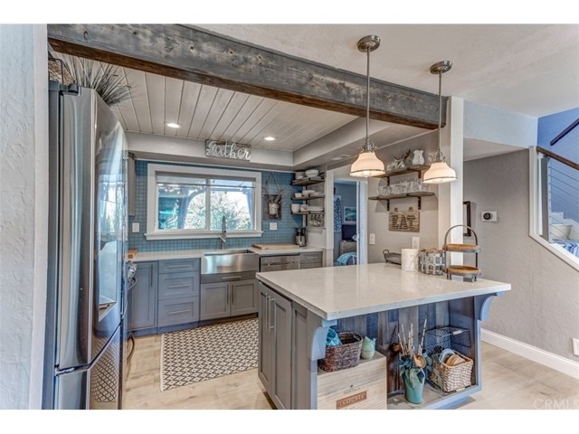 24561 D Harbor View Drive, Dana Point CA: https://media.crmls.org/medias/cfc52caf-4490-4bd9-b8e2-3df6747fc744.jpg