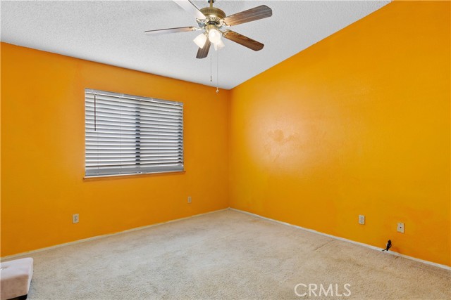Detail Gallery Image 18 of 49 For 10331 N Loop Bld, California City,  CA 93505 - 3 Beds | 2 Baths