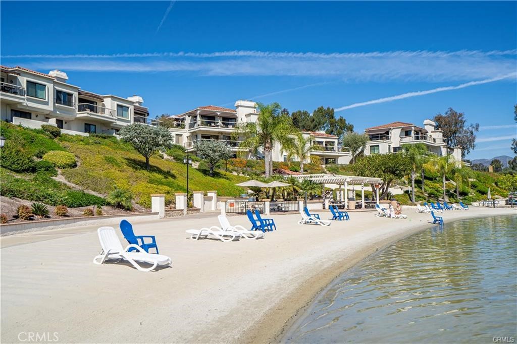 MLS #OC25274633 image #23