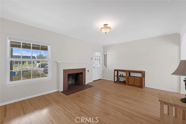 1501 North Catalina Street photo 2