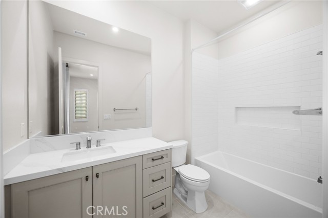 Detail Gallery Image 35 of 60 For 237 Pinnacle, Irvine,  CA 92602 - 4 Beds | 4/1 Baths