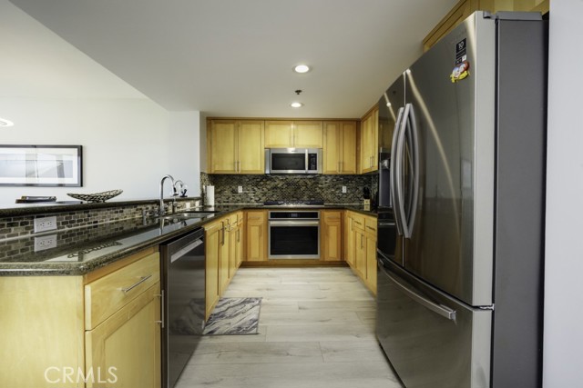 Detail Gallery Image 10 of 51 For 411 W Seaside Way #1103,  Long Beach,  CA 90802 - 2 Beds | 2 Baths