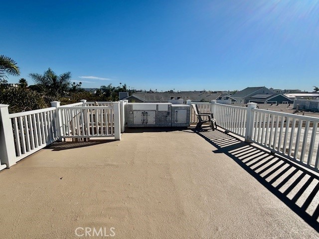 5011 RIVER Avenue, Newport Beach CA: https://media.crmls.org/medias/cfcb07a7-07d4-4b6d-bf2f-ee0bdb8c3913.jpg