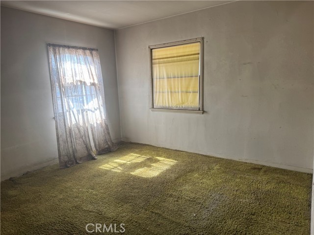 364 W Providencia Ave photo 7