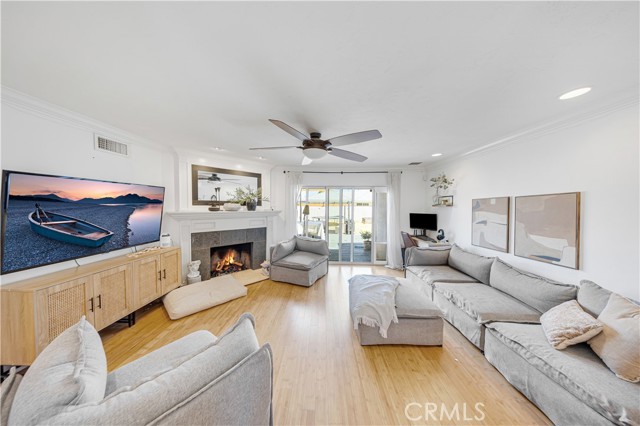 17971 Theodora Drive, Tustin CA: https://media.crmls.org/medias/cfcb8841-5308-4f4b-ae41-c474b1af947d.jpg