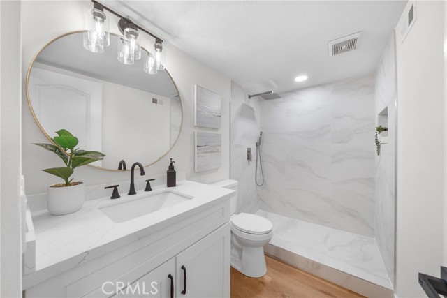 540 Pittsfield Court, Long Beach CA: https://media.crmls.org/medias/cfcc2946-8598-4985-bb00-27981b0ab99e.jpg
