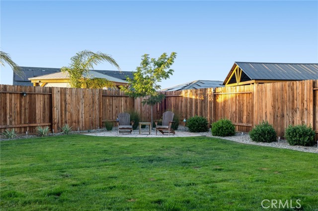 Detail Gallery Image 42 of 51 For 7702 Canyon Trail Ave, Bakersfield,  CA 93313 - 4 Beds | 2/1 Baths