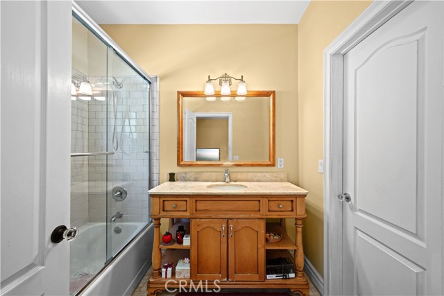 9 Zanja Lane, Bell Canyon CA: https://media.crmls.org/medias/cfce8f18-7a22-42dc-bce6-e0fc21dfff64.jpg