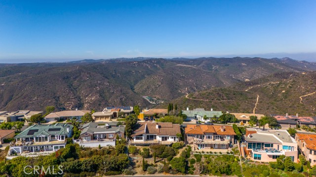 Detail Gallery Image 29 of 35 For 1564 Skyline Dr, Laguna Beach,  CA 92651 - 3 Beds | 3 Baths