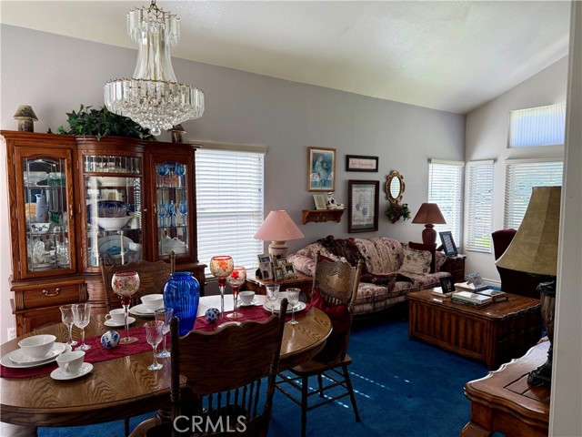 Detail Gallery Image 5 of 20 For 12225 San Dimas St, Victorville,  CA 92392 - 4 Beds | 3 Baths