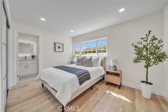 14181 Moore Ct., Irvine CA: https://media.crmls.org/medias/cfcf8ccb-550a-45c9-b4ad-1aa1a7e3f835.jpg