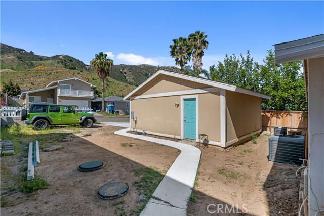 Detail Gallery Image 34 of 36 For 15510 Rose, Lake Elsinore,  CA 92530 - 3 Beds | 2 Baths