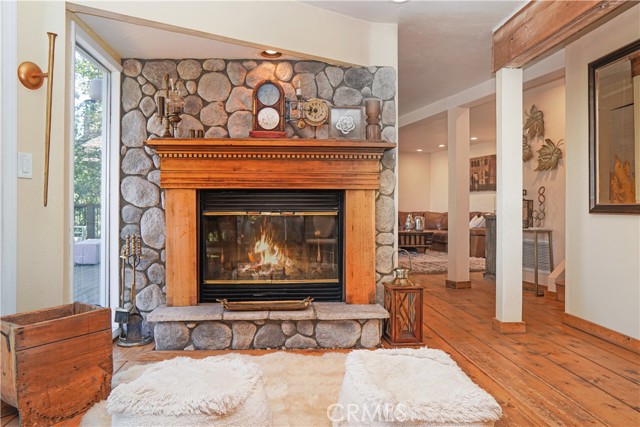 Detail Gallery Image 13 of 63 For 27502 North Bay Rd, Lake Arrowhead,  CA 92352 - 4 Beds | 2/1 Baths