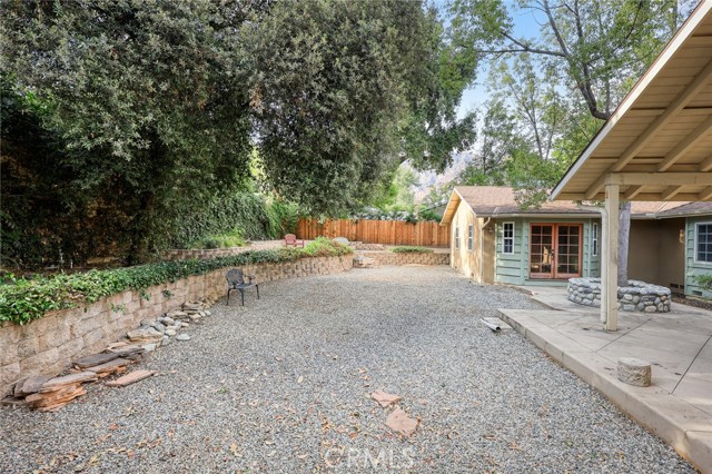 Detail Gallery Image 10 of 18 For 145 Monte Vista Ln, Sierra Madre,  CA 91024 - 5 Beds | 3/1 Baths