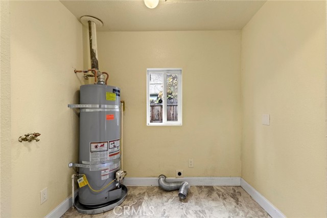 Detail Gallery Image 26 of 39 For 2215 Laurel St, Chico,  CA 95928 - 2 Beds | 1 Baths